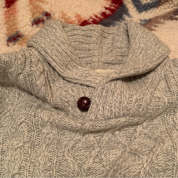 Gorgeous Aran Wool Cableknit shawl collar sweater/ from Ireland - Picture 6 of 6